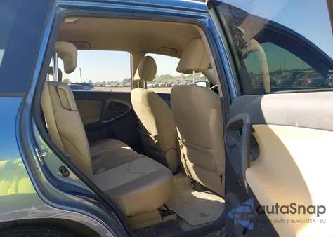 2011 Toyota Rav4 z USA, uszkodzony, nr VIN JTMZF4DV4B5040266